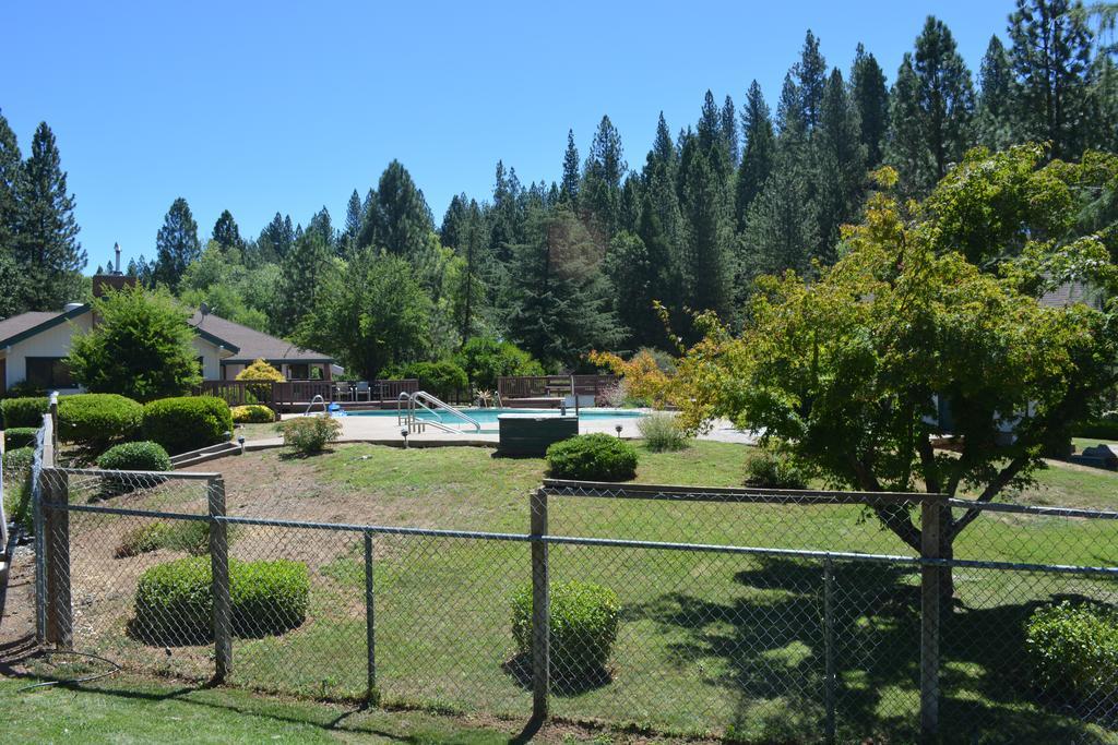 Pioneer Inn & Suites Volcano Exterior foto