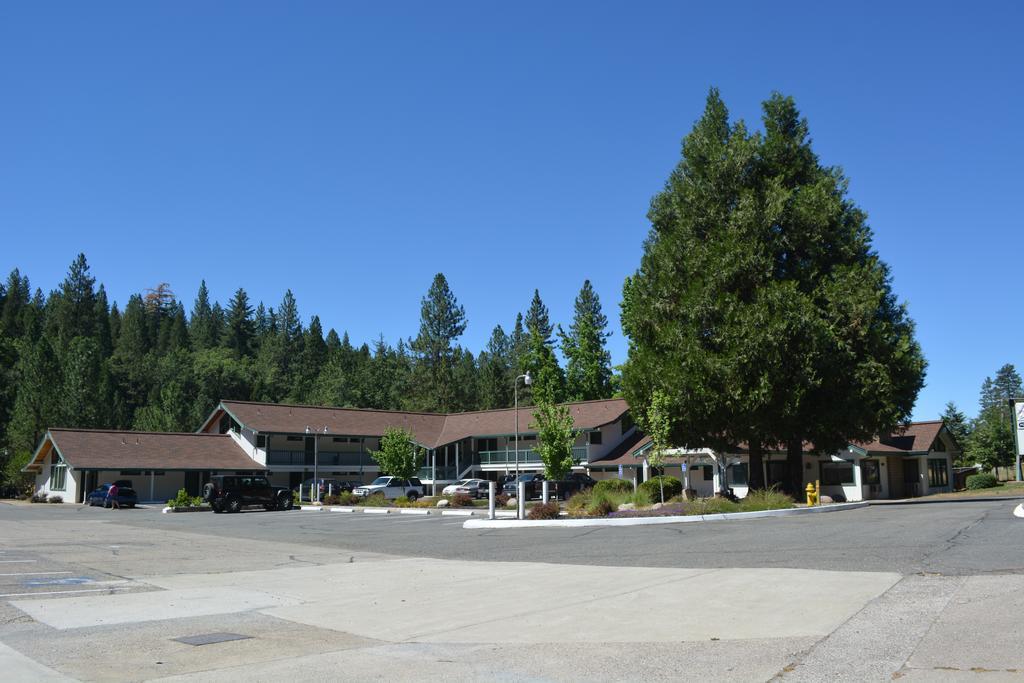 Pioneer Inn & Suites Volcano Exterior foto