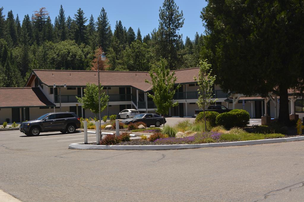 Pioneer Inn & Suites Volcano Exterior foto